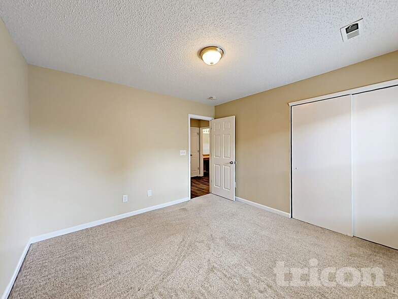 Building Photo - 4319 Stone Mountain Dr