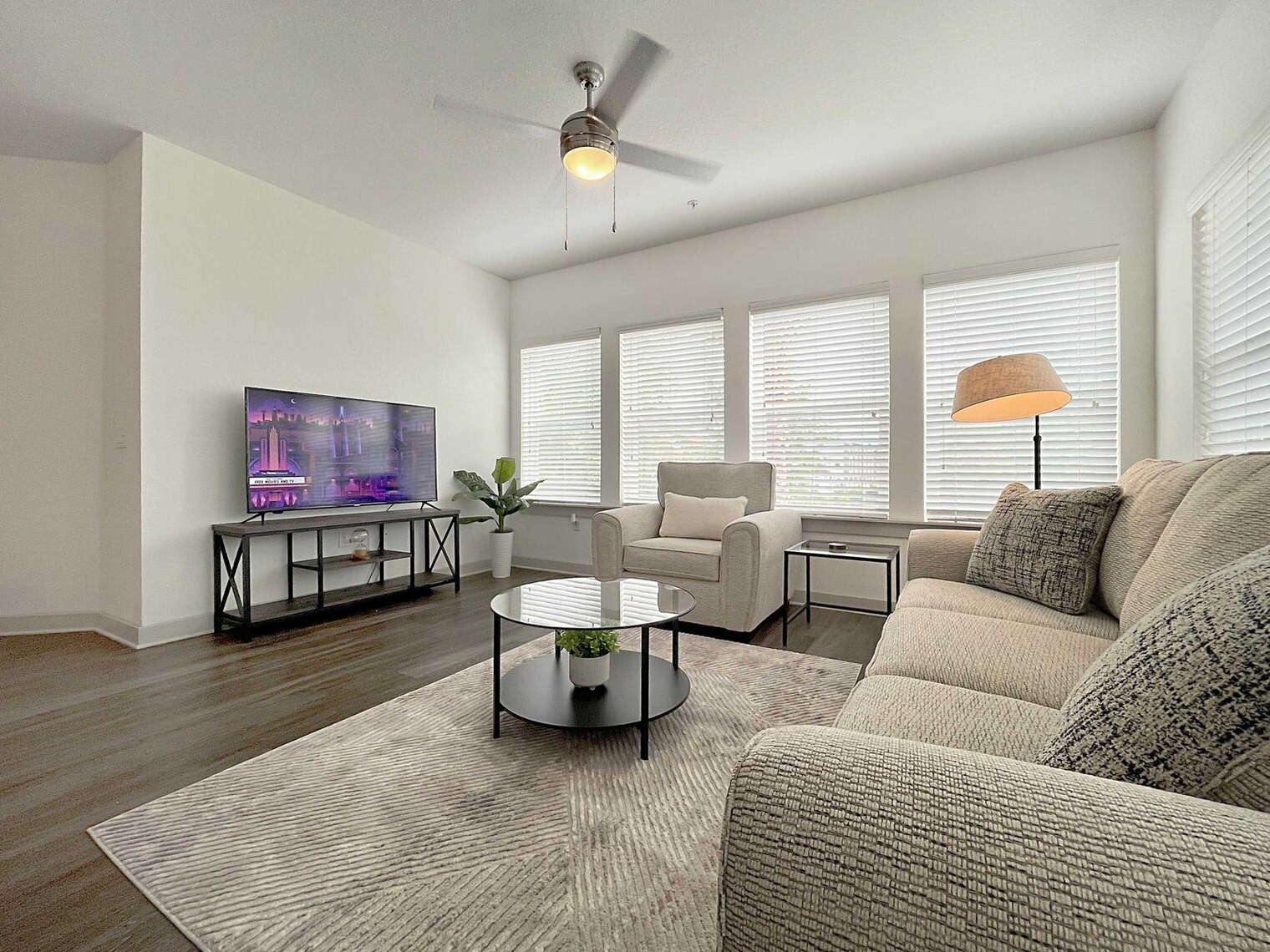 Building Photo - 2615 N Grady Ave