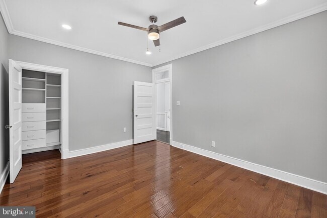 Building Photo - 3015 13th St NW