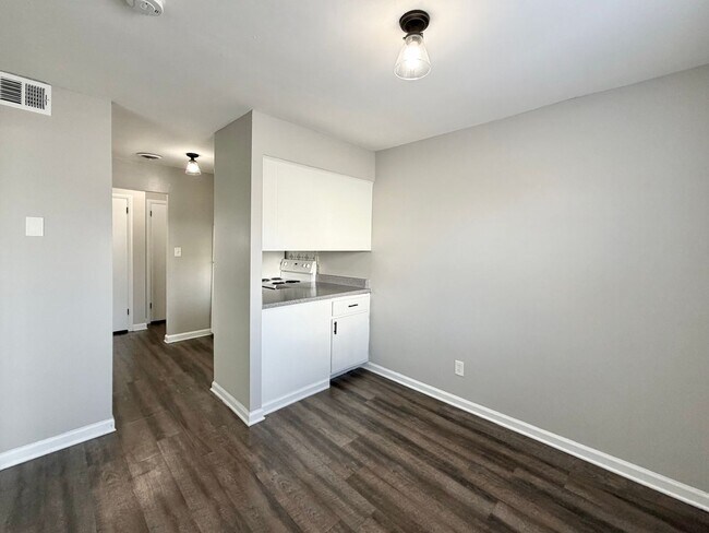 Building Photo - 136 Jack Miller Blvd