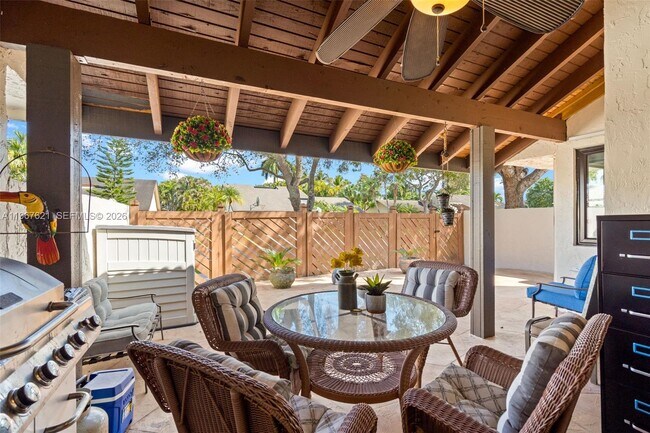 Building Photo - 9439 SW 123rd Ave Ct