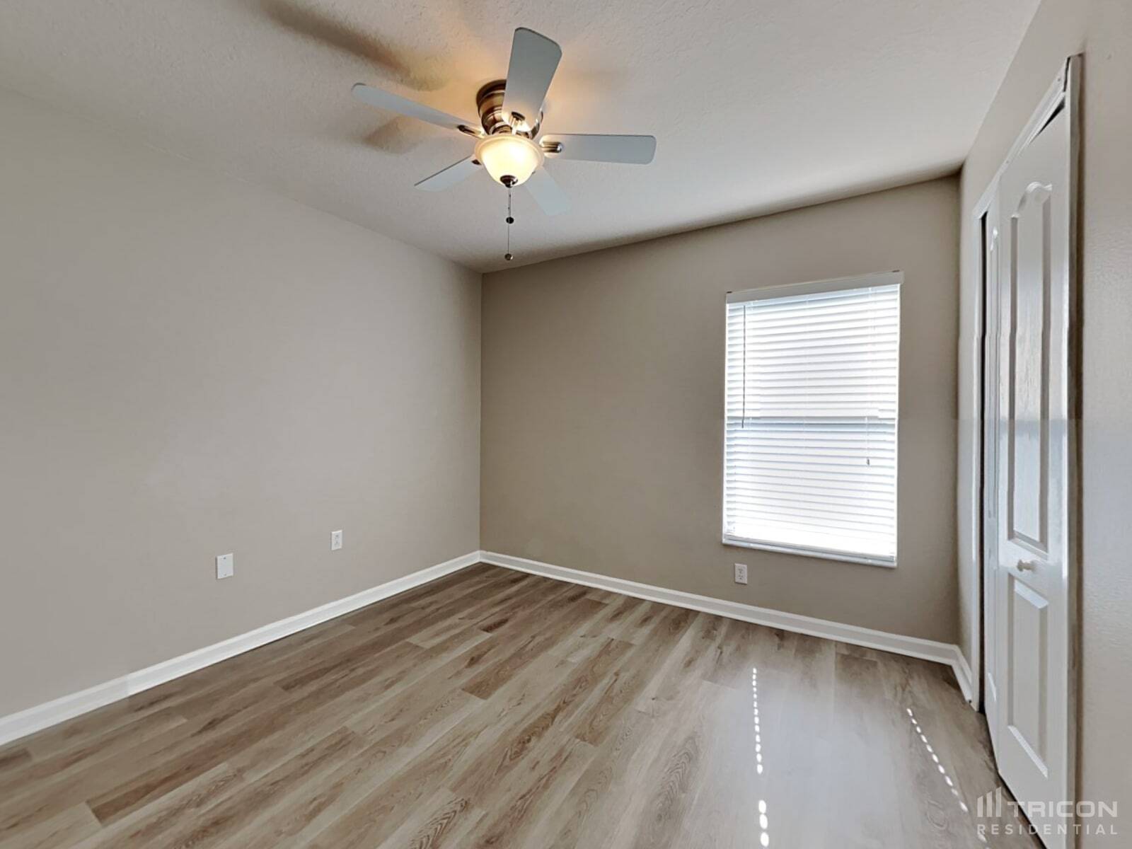 Building Photo - 30342 Grymes Dr