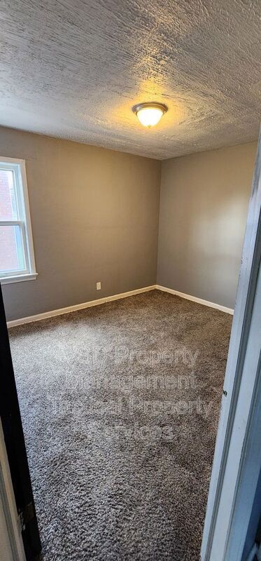 Building Photo - 20115 Libby Rd