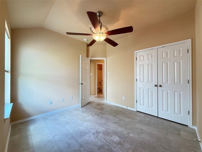 Building Photo - 1412 Muddy Waters Dr