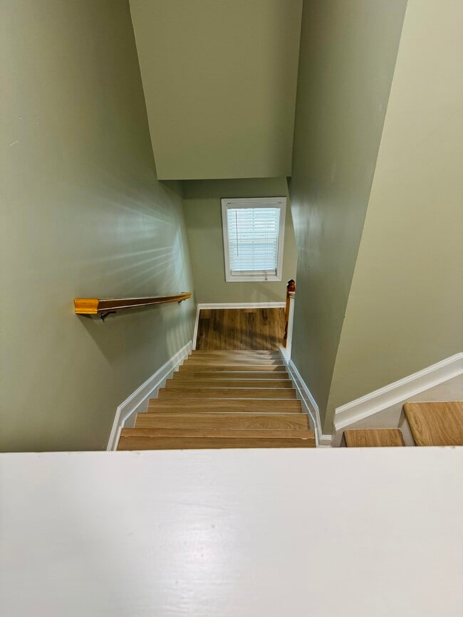Building Photo - 2671 Cedar Dr