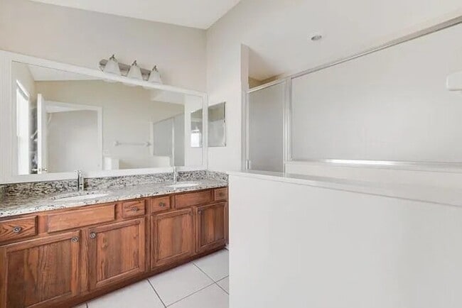 Building Photo - 3120 Stern Ct