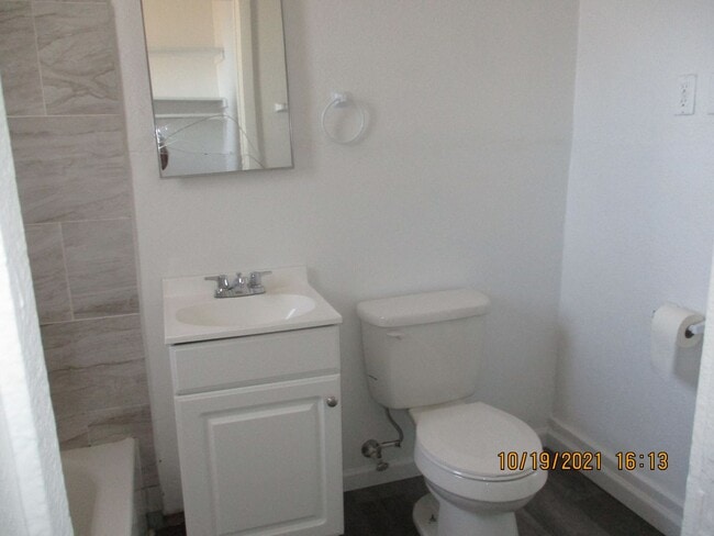 Building Photo - 540 North Ave