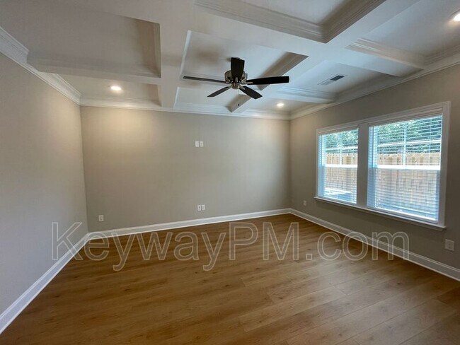 Building Photo - 3089 Venetian Dr