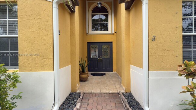 Building Photo - 1247 NW 165th Ave