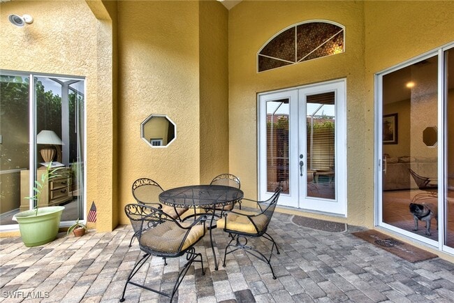 Building Photo - 3748 Kent Dr