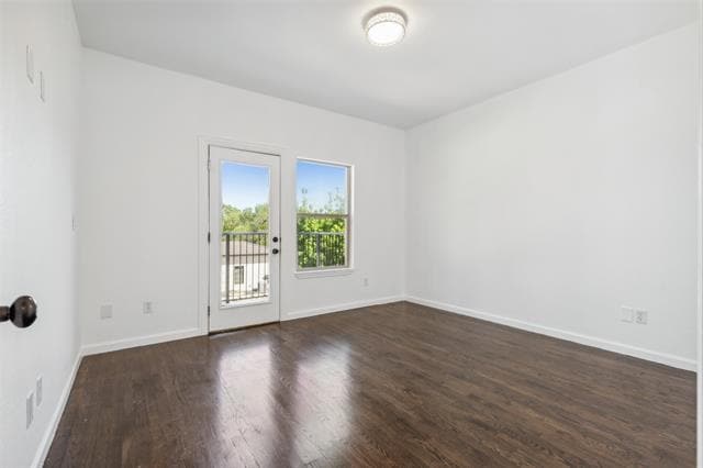 Building Photo - 1210 Haven Cir