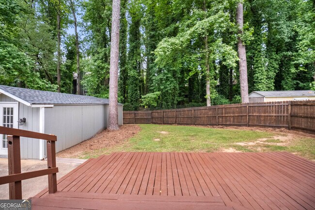 Building Photo - 2179 Beech Valley Dr