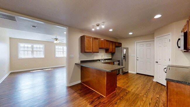 Interior Photo - Timber Wolf and Cates