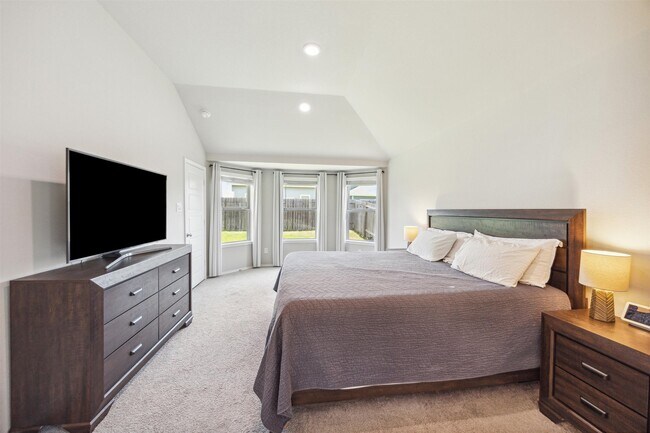 Building Photo - 6414 Fiddlewood Thicket Ln