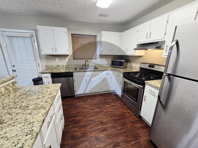 Building Photo - 3563 Kennesaw Station Dr