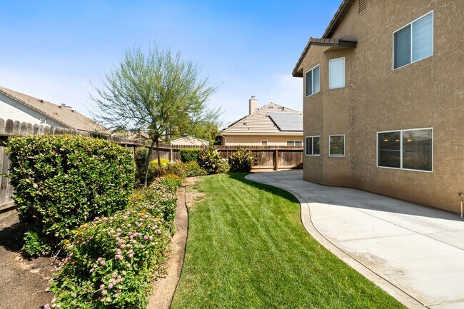 Building Photo - 2940 E Brandon Ln
