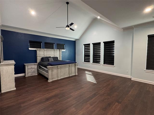 Building Photo - 165 Circle Dr