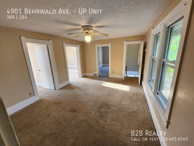 Building Photo - 4901 Behrwald Ave