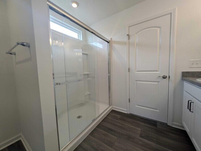 Building Photo - 832 Callaway Ln