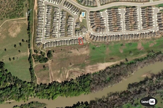 Building Photo - 507 Bluffview Dr.