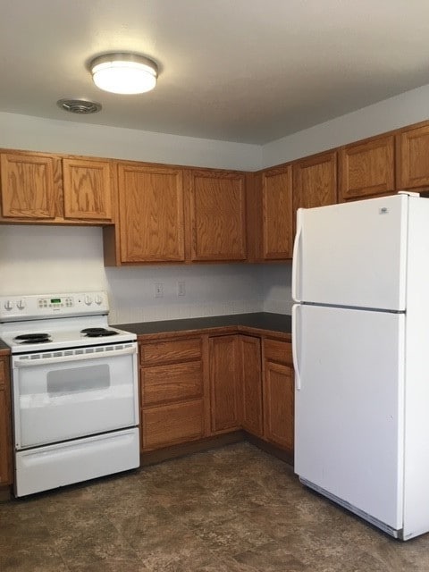 Building Photo - 1506 E Desmet Ave