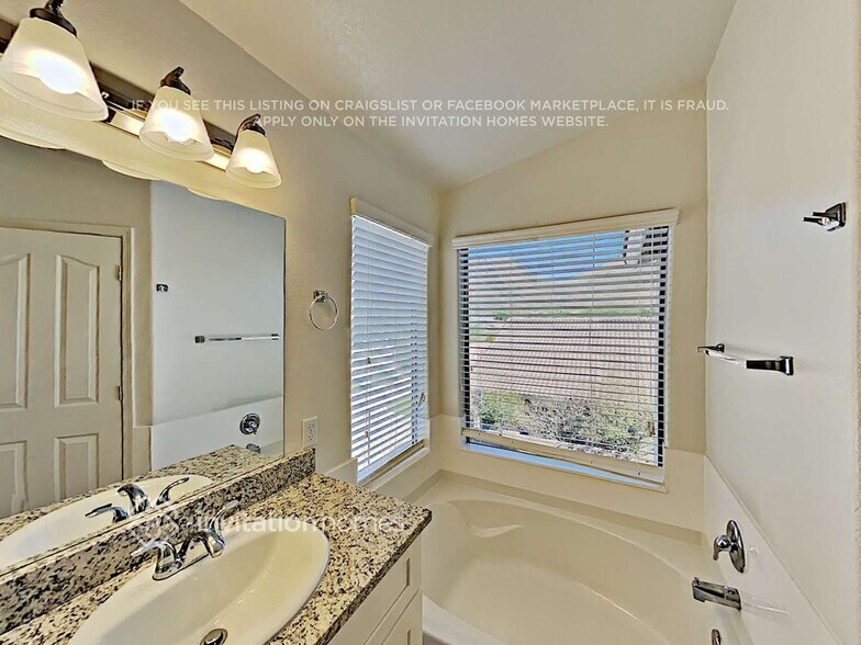 Building Photo - 6538 W Prickly Pear Trail