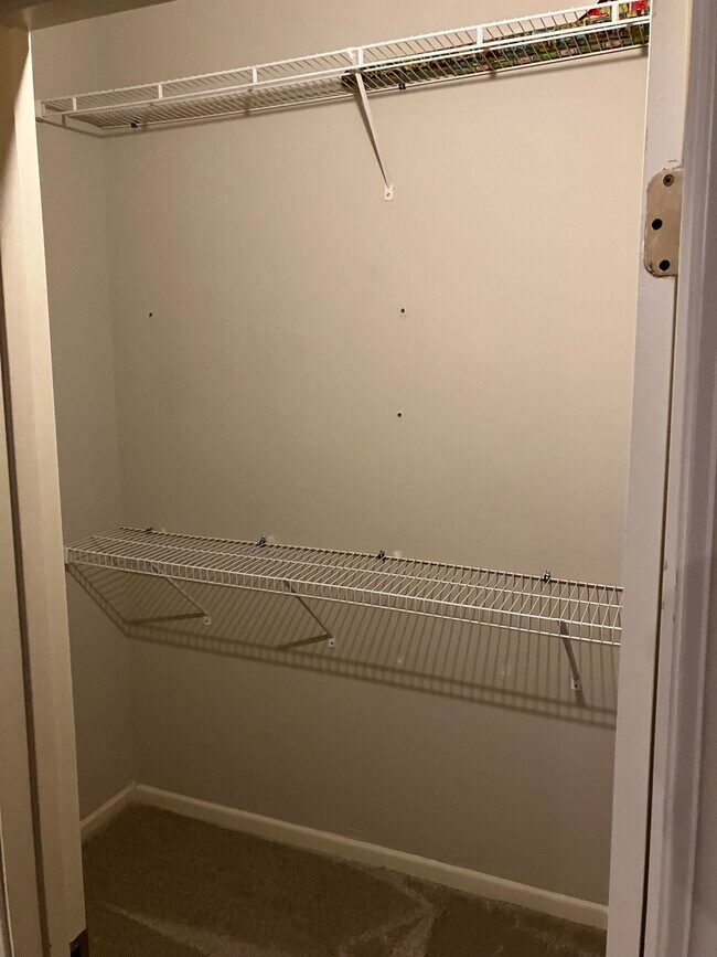 Walk in closet - 706 Broadway #506