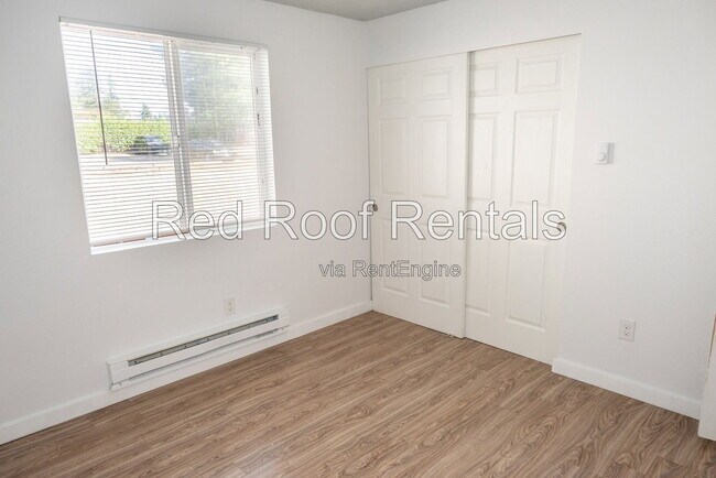 Building Photo - 3411 92nd St S
