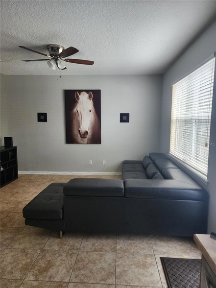 Building Photo - 13209 Silver Strand Falls Dr