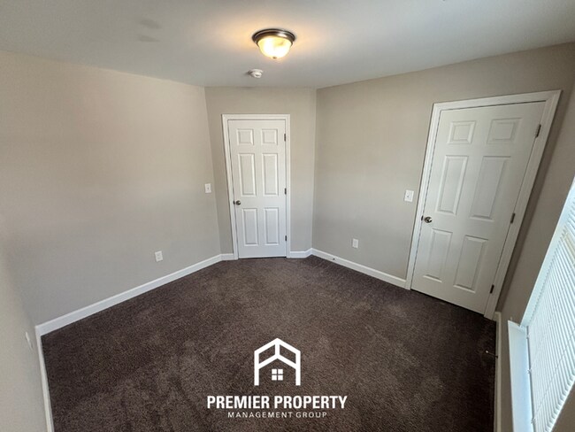 Building Photo - Family-Friendly 3BR Odenville Home with Stainless Steel Appliances & Spacious Backyard