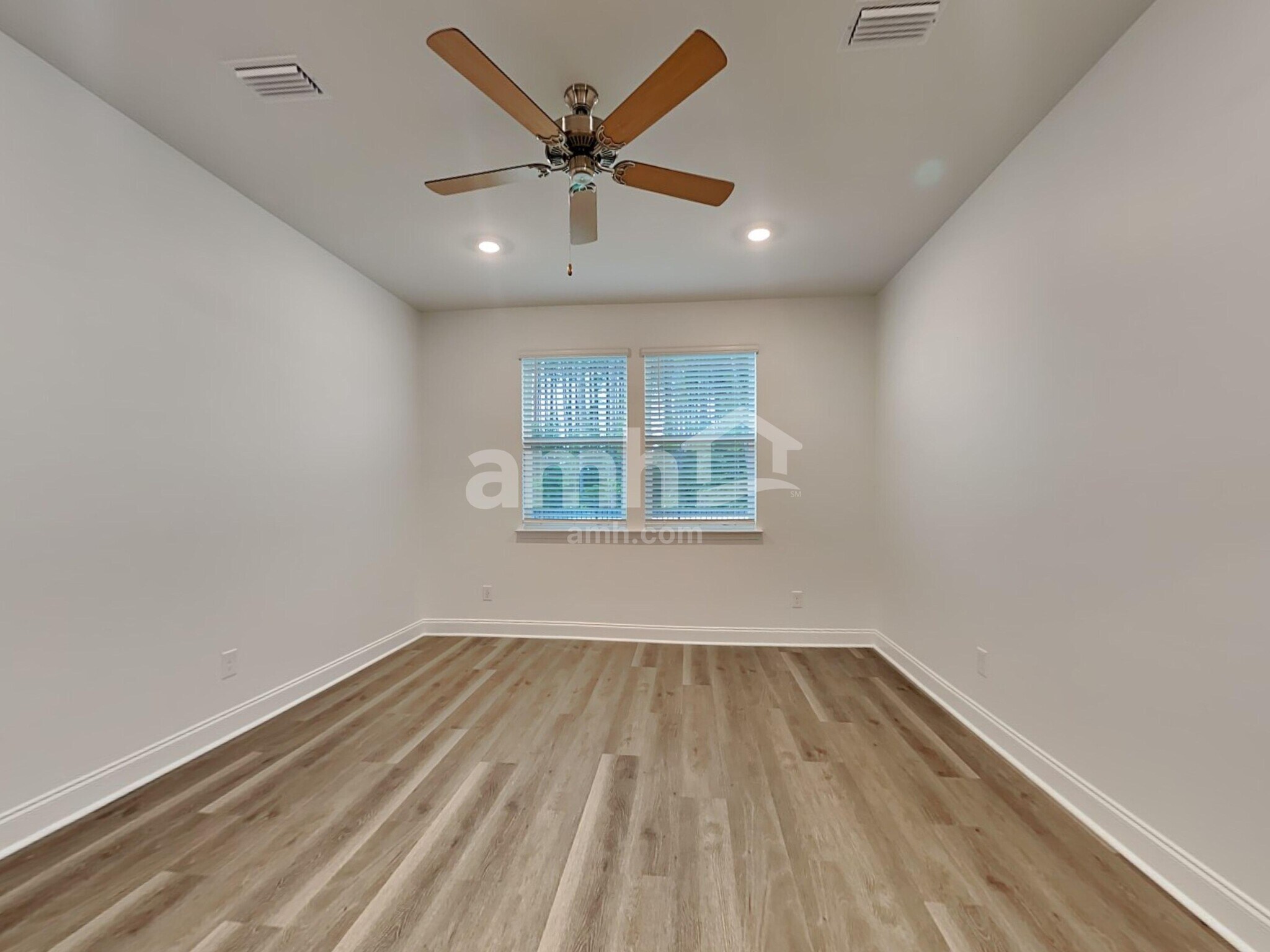 Building Photo - 567 Plumeria Ln