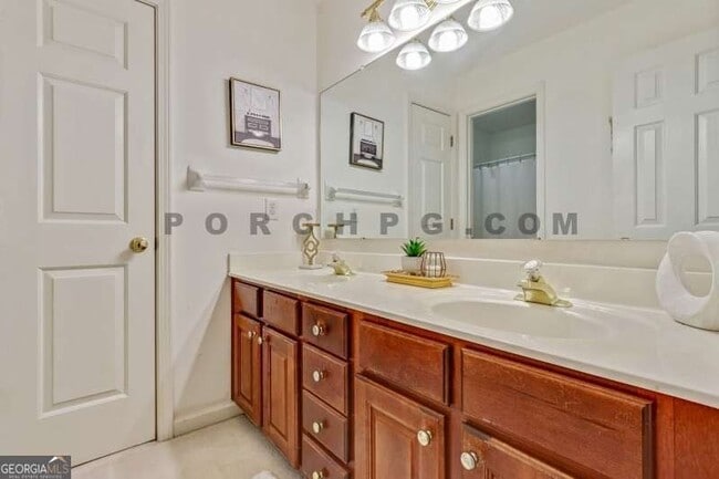 Building Photo - 3210 Kittiwake Cir