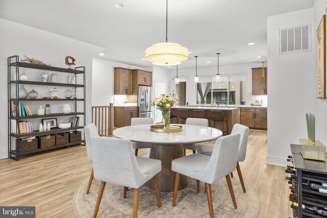 Building Photo - 42338 Nelsonville Ter