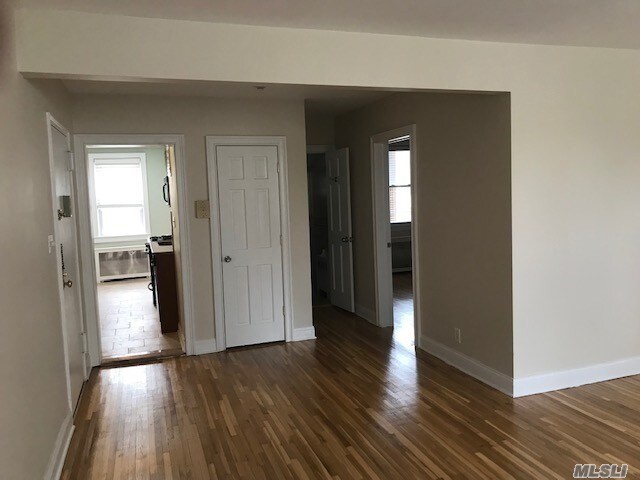 Building Photo - 265 Cedarhurst Ave