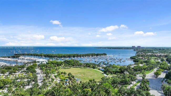 Building Photo - 2678 Tigertail Ave