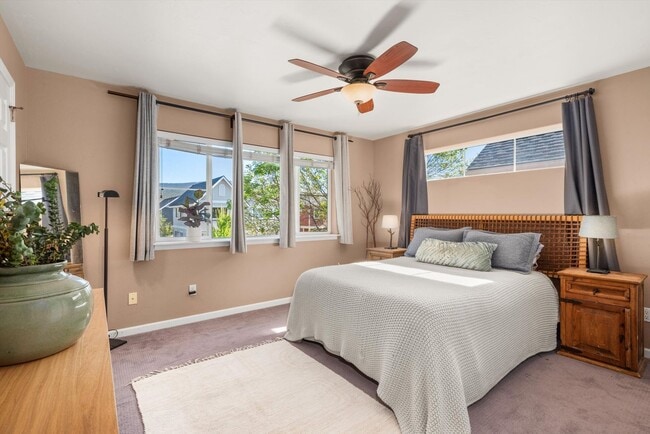 Building Photo - Prime Location | Spacious 4BD Home with El...