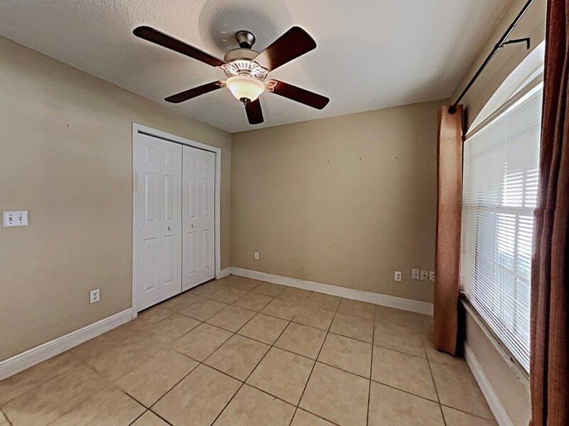 Building Photo - 346 Morning Creek Cir