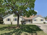 Building Photo - 174 Coral Reef Ct N