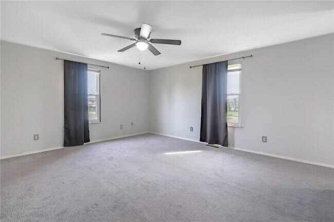 Building Photo - 6117 Charlesgate Rd