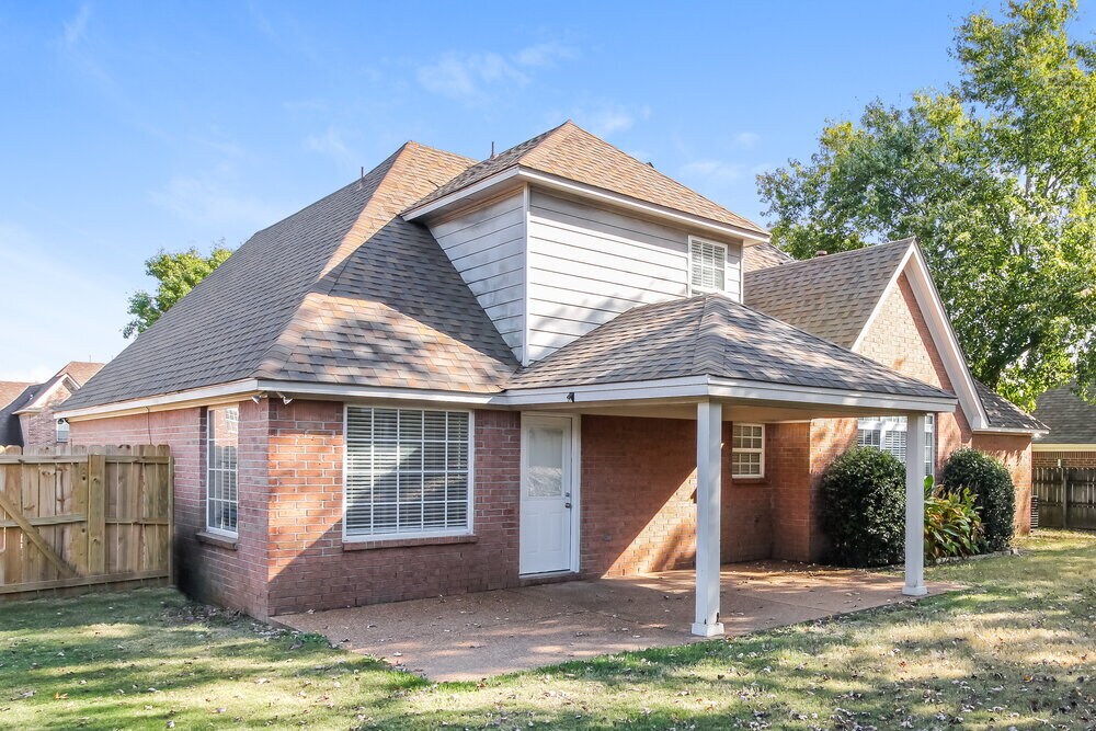 Building Photo - 5181 Summer Meadows Ln