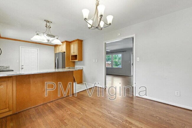 Building Photo - 52 Wimbledon Terrace
