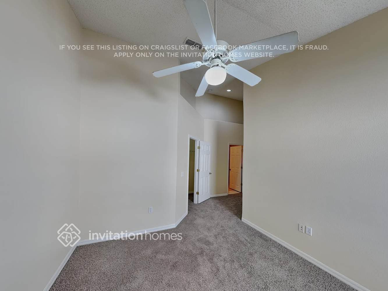 Building Photo - 16725 Rolling Green Dr