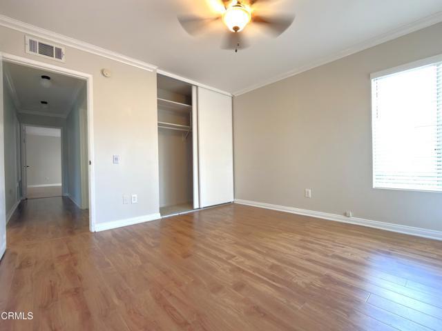 Building Photo - 7208 Village 7