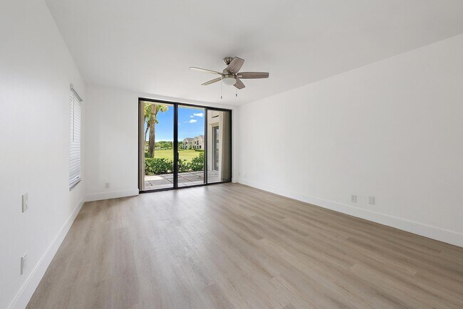 Building Photo - 10459 SE Terrapin Pl