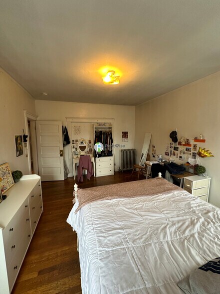 Building Photo - 87 Gardner St