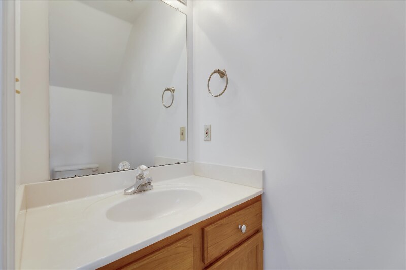 Building Photo - 1513 Danewood Ct