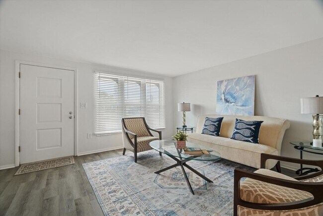 Building Photo - 477 Circlewood Dr