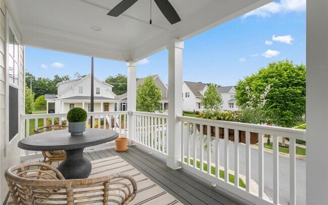 Building Photo - Modern 3-Bedroom, 3-Bath Home in Winston-Salem