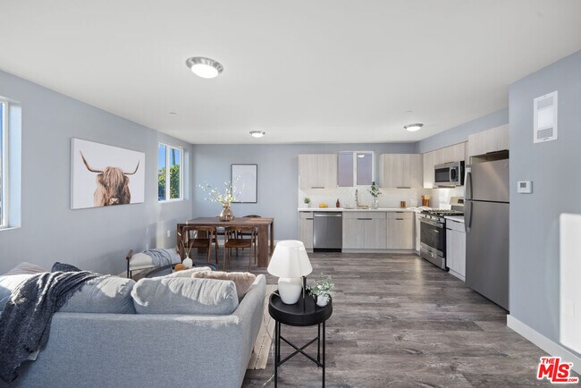 Building Photo - 1522 Cochran Ave