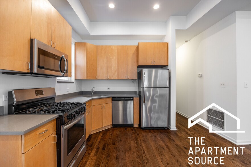 Building Photo - 2112 N Campbell Ave